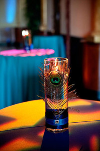 peacock-feather-centerpieces