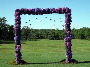 Ceremony-Altar-Flower-Ideas