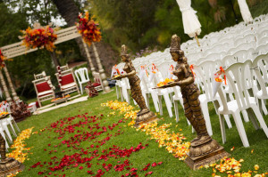 Gold-Mandap-Hindu-Wedding-Decor-Ideas-Rentals